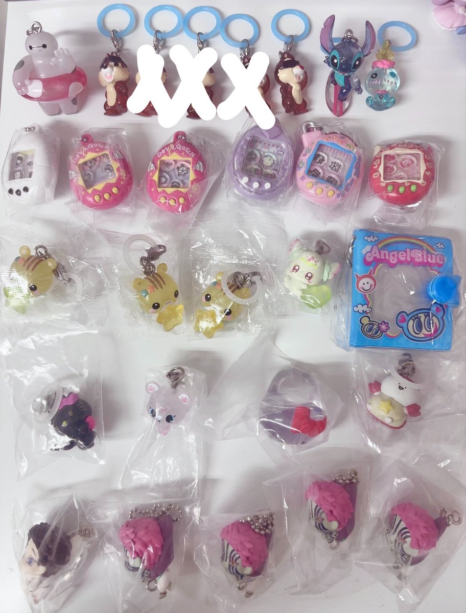 c9ultw's tweet photo. めじるしアクセサリー　交換

譲→画像①②ディズニーsummer サマー　スティッチ、たまごっちシャカシャカ、キティ、ズートピア　ジュディ、ニック　等

求→ヨッシー🟢🟥🧡🤍
　　シュガバニくろうさ、ミント以外

複数出し可能。
千葉・都内手渡しまたは郵送

よろしくお願い致します。 https://t.co/NBq7SOcJVm