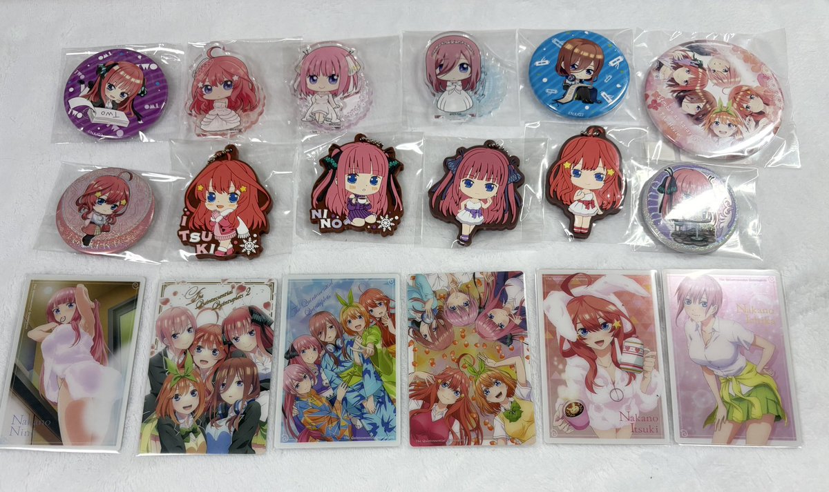 maMi23u's tweet photo. 五等分の花嫁　買取

【求】　paypay

【譲】　画像のもの

1点からでも大丈夫です!
郵送またはYahoo!フリマにてのお取引です
気軽にリプお願いします🙇
#五等分の花嫁　#五等分の花嫁買取 https://t.co/pZ43xb6sdJ