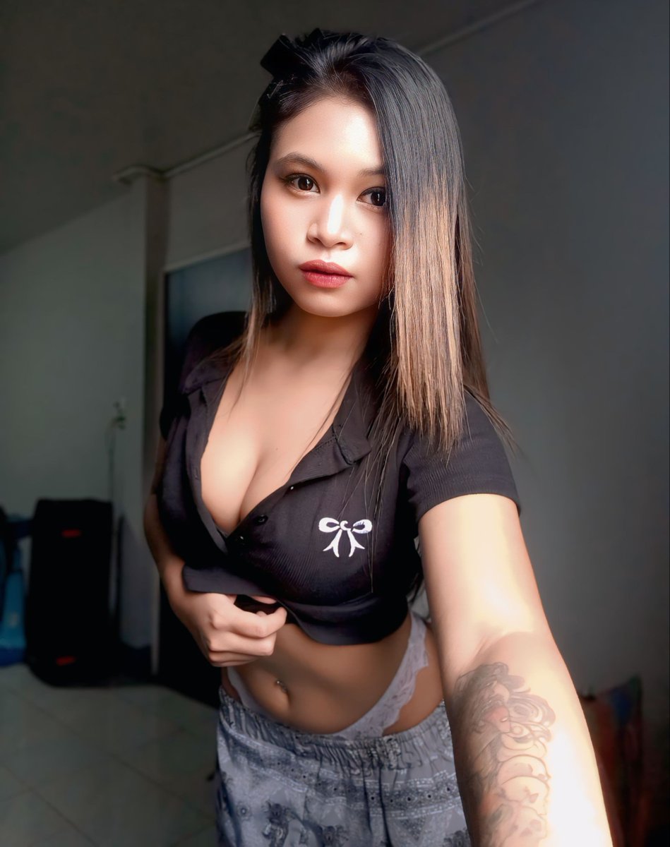 may_sexsy000's tweet photo. " ถึงเค้าจะไม่ได้ใจ   เเต่ขอได้กันก็ยังดี."  🤤🤙🏻💯💦
IG . may_sexy230. 
#ขอขอบคุณผู้ติดตามด้วยนะค้าบ เเละขอโทษที่หายไป  เมย์คนเดิมกลับมาแล้วนะ. " 🙏🏻❤️ https://t.co/2vzR1yhYVX