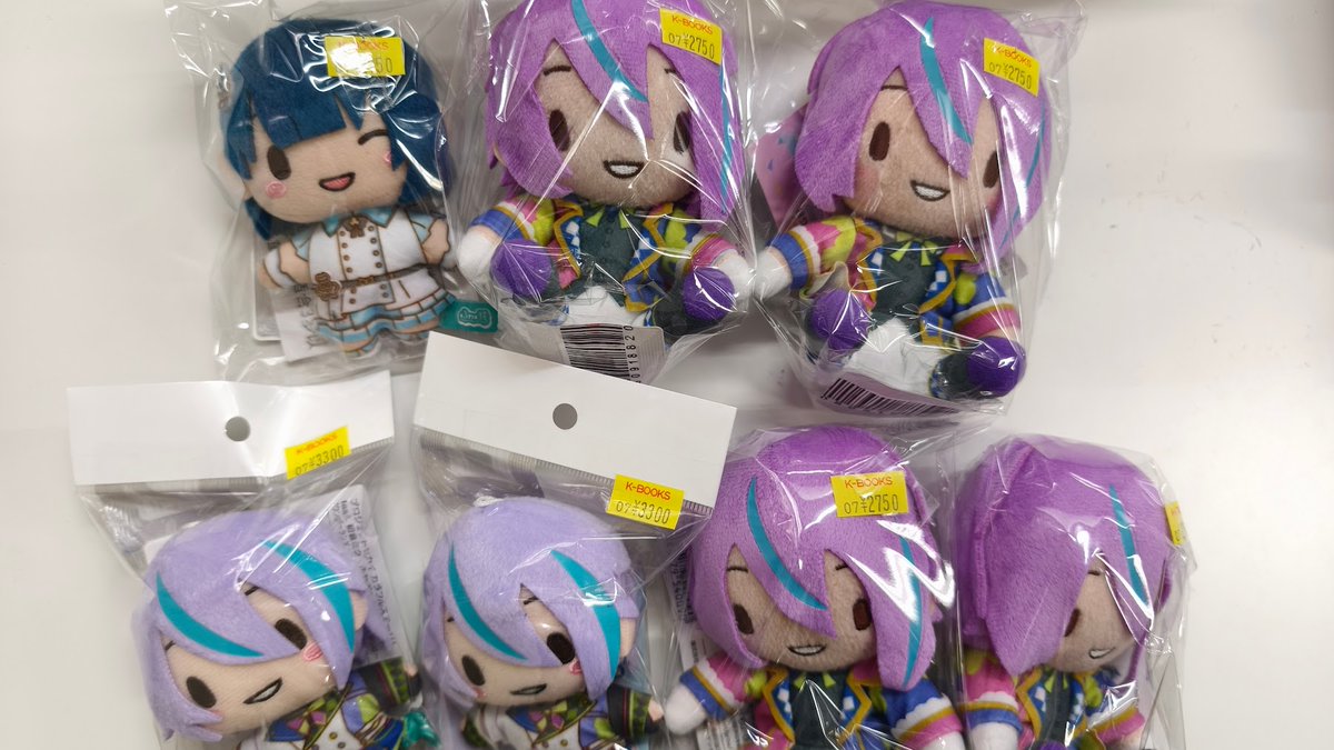 入荷情報】 #プロセカ グリッター ふわぷち 缶バッジ ぬいぐるみ
