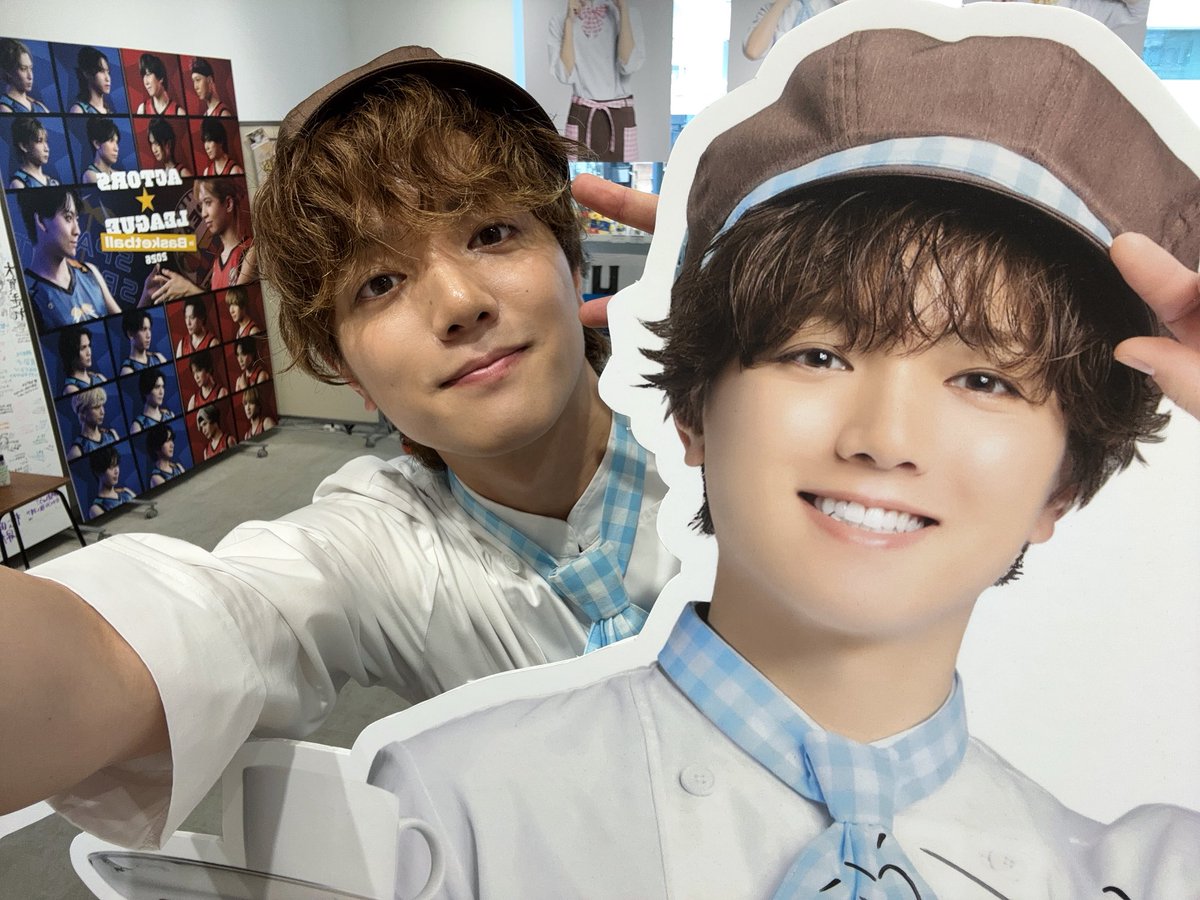ichigo_shiota's tweet photo. 『ACTORS☆LEAGUE』Collabo Cafe
in SWEETS PARADISE🍽️

来店イベントありがとうございました✨️

皆さんと素敵な時間をともにできて
嬉しいです✨️
明日明後日もございますので
お待ちしております☕

そして2Fのポップアップにも
行ってきました！！
素敵なグッズが沢山でワクワクしますね🎶

カフェが至福のひとときに
なりますように☺️

#アクターズリーグ☕️