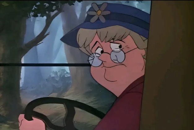 PopBase's tweet photo. ‘The Fox and the Hound’ was released 45 years ago today. https://t.co/0hN9ABCgg2