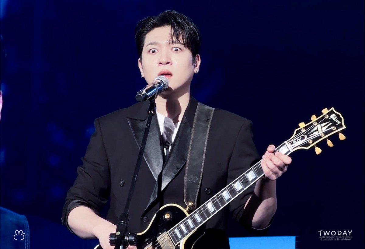 TwoDAY_Day6's tweet photo. 20260308 DAY6 10th Anniversary Tour ＜The DECADE＞ in TAIPEI
🐻

#데이식스 #DAY6 #성진 #SUNGJIN https://t.co/gylXnSrVoN