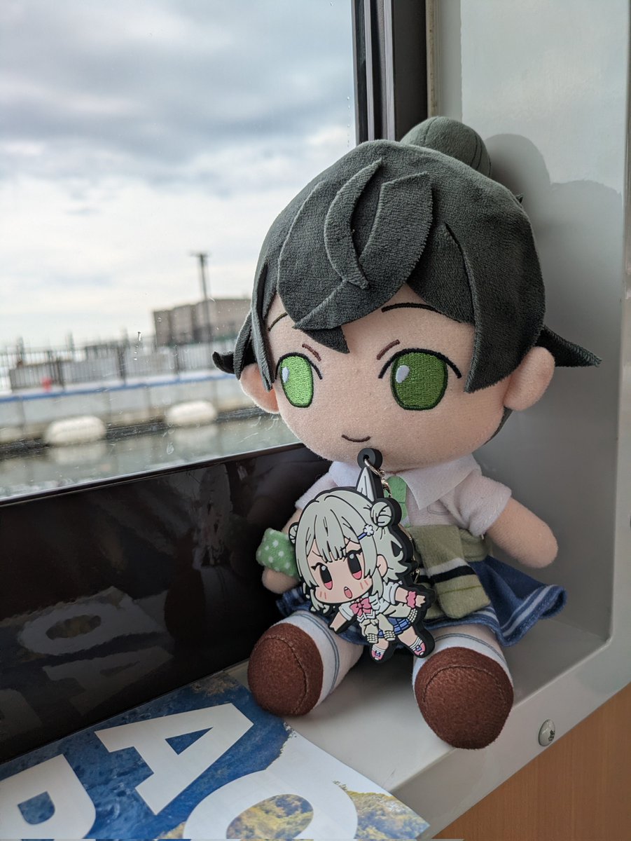 ATLAS_0005's tweet photo. トド岩に流されてきますね
ぷかぷか https://t.co/mWZc5rwplF
