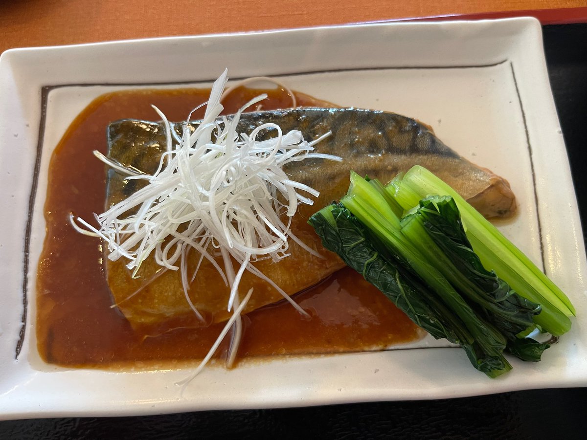 MasakadoY's tweet photo. 本日のランチはサバ味噌定食、1,000円なり。まあ、これで白い飯かっ込んでいれば問題なし。
＃サバ味噌定食　＃サバ味噌
＃道の駅よしおか温泉　＃レストラン和 https://t.co/XHkvqecbBp