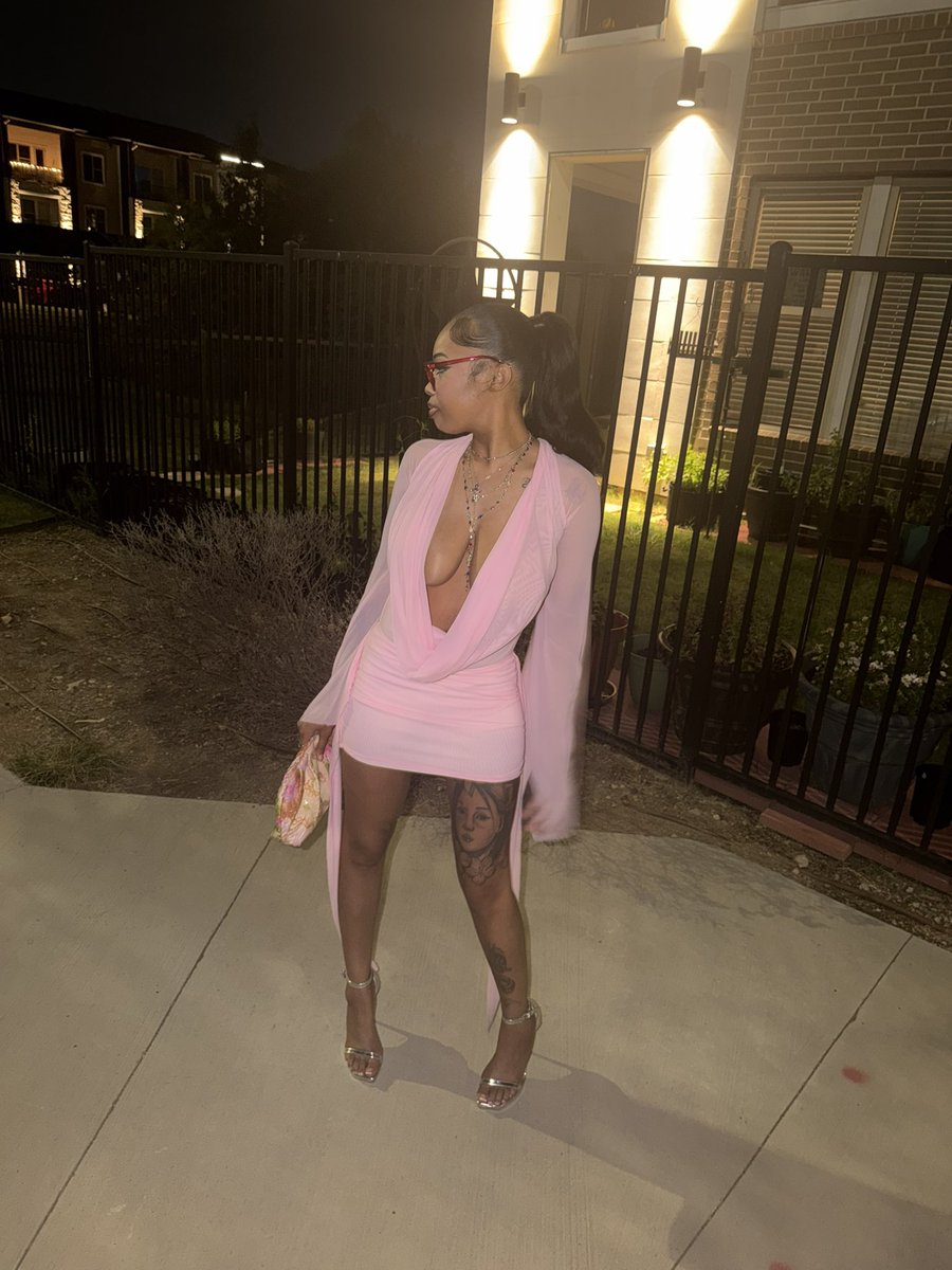 kayartice_'s tweet photo. 07.06 🎂 #sametimenextyear #Thebirthday https://t.co/XnRROQ6mJy