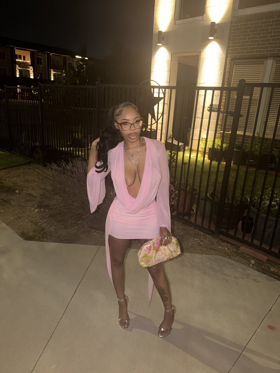 kayartice_'s tweet photo. 07.06 🎂 #sametimenextyear #Thebirthday https://t.co/XnRROQ6mJy