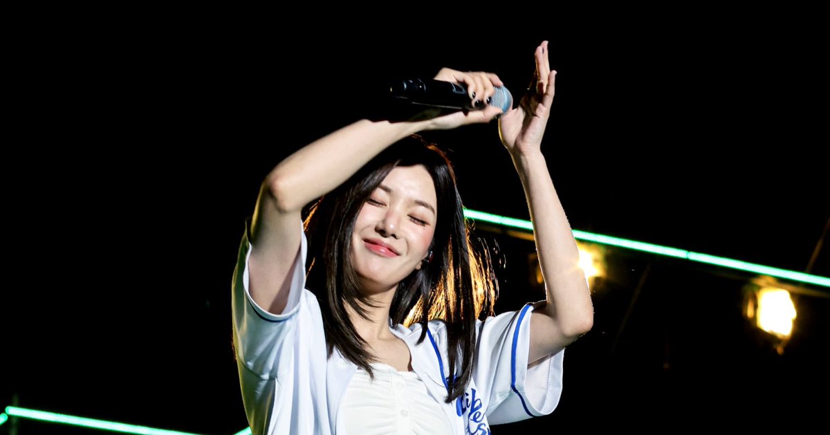KEB_INTL's tweet photo. [📸] Kwon Eunbi at 경성대학교 Kyungsung University Festival | 260521

🔗 https://t.co/GN64A2rPmf

@kwoneunbi_offcl 
#KWONEUNBI #권은비 https://t.co/R6UbFBklpc