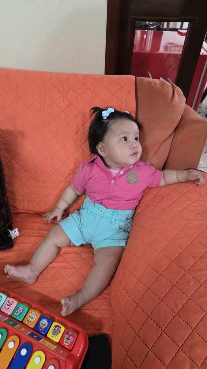 davidr600's tweet photo. Si primer chile en nogada de mi princesa 😜 en el cumple de su bisabuelita https://t.co/SeTLBwvuIv