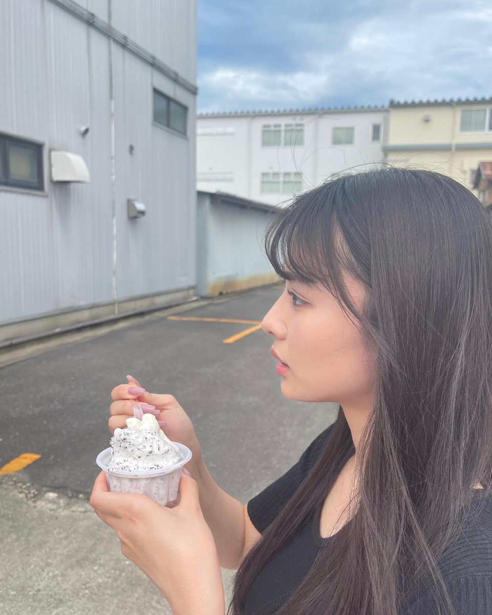 sexyavcommando's tweet photo. 何か食べてる豊島心桜ちゃん、可愛いな
#豊島心桜 https://t.co/zp8lYmk6ud