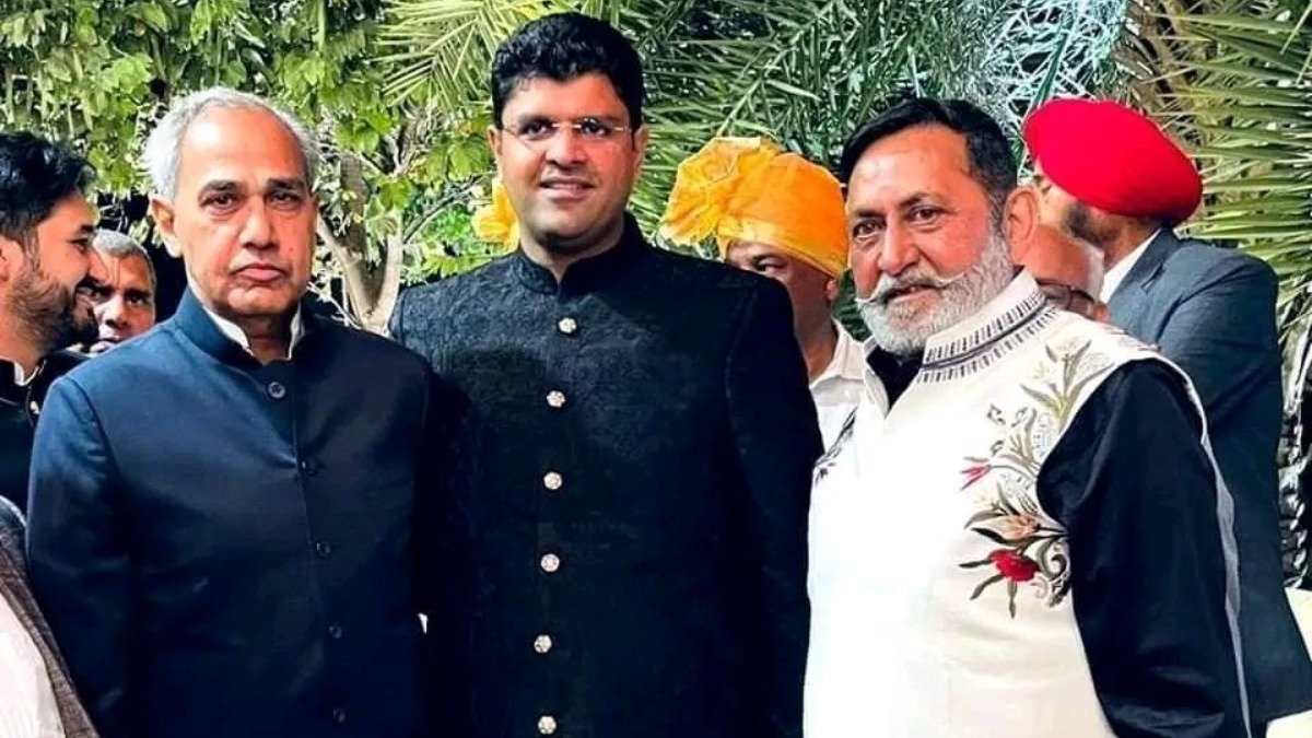 KharbujSingh's tweet photo. टोंक-सवाई माधोपुर लोक सभा के सांसद हरीश मीणा ने पंजाब की पुनीत जाटनी से विवाह कर रखा है इसी कारण टोंक सवाई माधोपुर के अधिकांश जाट अपने जीजोसा हरीश मीणा को मत देते हैं हरीश मीणा भी अपनी विजय का कारण जाटनी को मानते हैं

जाटनी चुनाव जितवा देगी भाऊ https://t.co/nxeHORmoJS