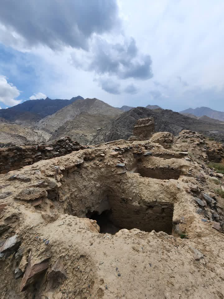 pashtonzoy's tweet photo. Guldara Stupa, Kabul, Afghanistan

The Guldara Stupa, dating from the 3rd to 5th centuries CE, is one of Afghanistan’s most significant Buddhist monuments from the Kushan era. It reflects the rich Buddhist heritage of the Kabul Valley and its importance along ancient Silk Road. https://t.co/lSeKs0Irwv