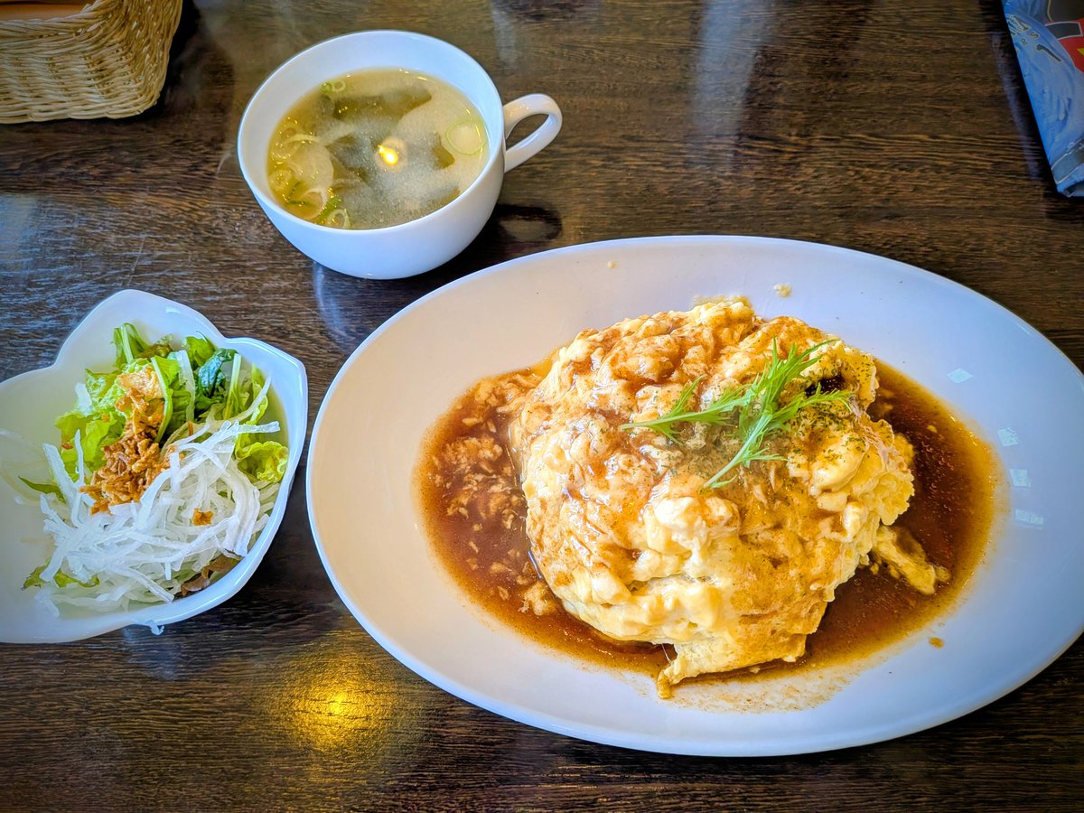 veniceisover's tweet photo. ひるごはん https://t.co/NXuOQFdDtH