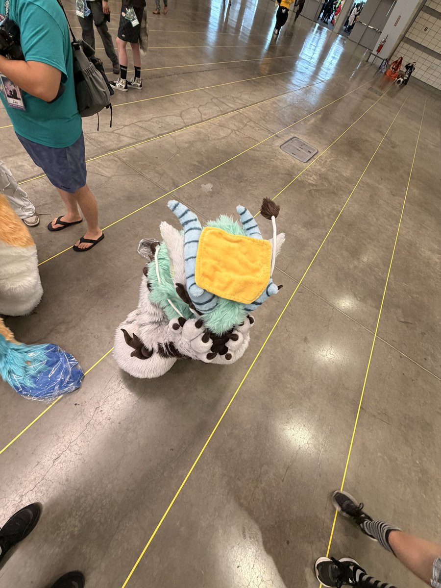 BingQiLong's tweet photo. Some #AC2026 photodump :3 

The con vibes were so much fun I just wish it wasnt 2billion degrees out constantly haha. Still a great first AC, would love to be back next year!

📸: @RynMaroon https://t.co/0DL9r2sneN