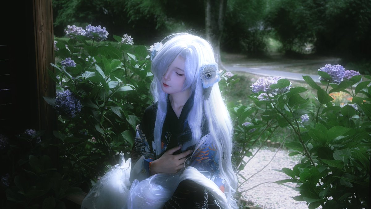 ill027Coser's tweet photo. ☔️

-雨の時-

#ヰ世界情緒美術部
#神椿変身部 https://t.co/0mFKGtcWOH