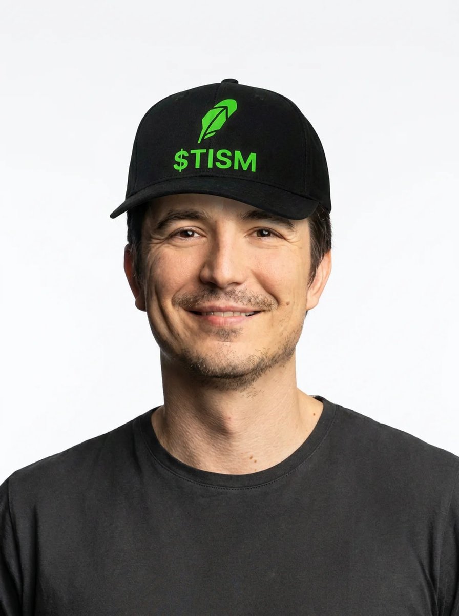 Hexoro_'s tweet photo. The hat matches you @vladtenev https://t.co/gyaDm61yhC