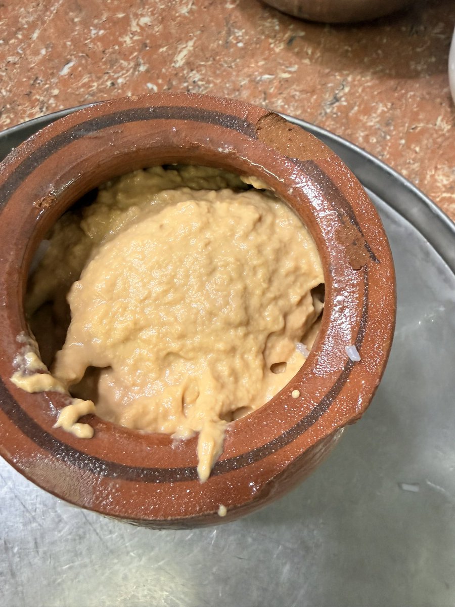 rantibaaz's tweet photo. @LahoreMarquez @DThucydides Nothing in Lahore comes close to a Kasuri falooday ka kujja. Ye kulfi wali dramay bazi bhi sirf Lahore mein hai https://t.co/2JV9fxvhZQ