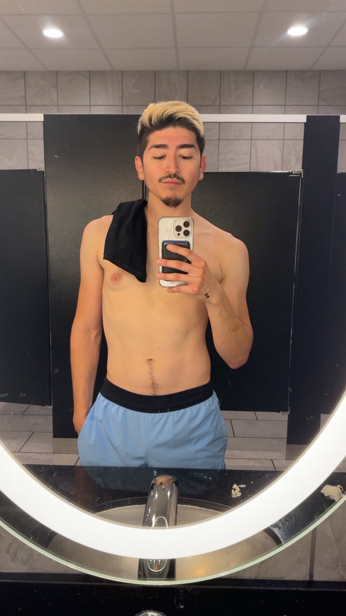 BottomSlutTX's tweet photo. Felt cute, might delete or find dick later https://t.co/3y26YtnLIf