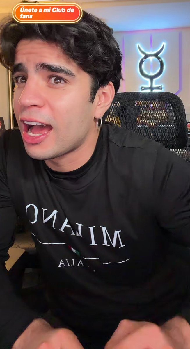 skyfvllofstrs's tweet photo. Nuevos memes desbloqueados del Aaron https://t.co/i4eBXKIaNI