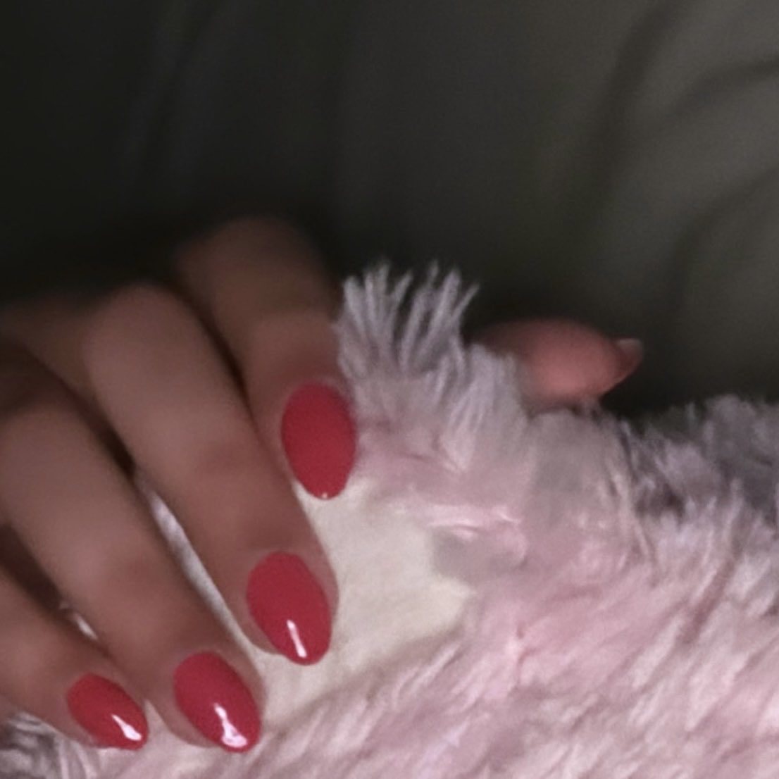 kittypriiiv's tweet photo. تصيدني حكه لو ما اغير اللون باليوم عشرين الف مره، و كلهم وردي او احمر بتدرجات مختلفه 🦦 https://t.co/1r5prZzEHd