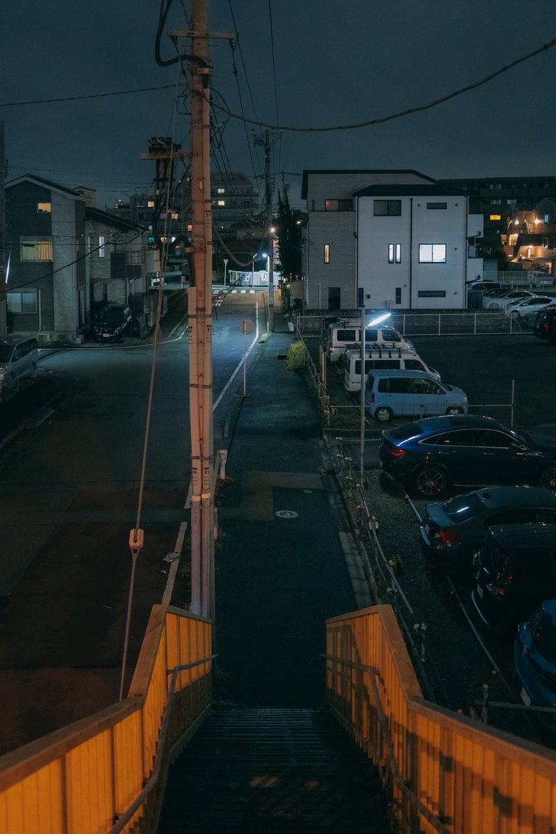 imari33_photo's tweet photo. Chill night vibes in Japan https://t.co/GjcQZKzM0n