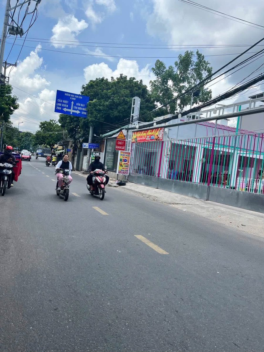 BinnBit's tweet photo. 🤔 ĐẤT CŨNG ĐANG NGỘP BANK CHỦ GỬI LỜI KHÁCH CỨ MẠNH DẠN TRẢ GIÁ 

🔸Đất hẻm oto Đường số 9 Linh Tây Thủ Đức
🔸Diện tích 90m2 full thổ cư ngang 4.3m dài hơn 20m
🔸Đường oto hơn 4,3m đi 100m ra Phạm văn Đồng, https://t.co/5KxtzpYasB