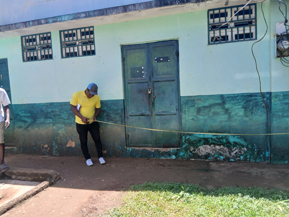 cdri_world's tweet photo. 🏥 Renforcer la résilience des hôpitaux en #Haïti, c’est protéger des vies en cas de catastrophes.

Bénéficiant d’un financement de @cdri_world, les hôpitaux de Miragoâne, Port-Salut et Anse-d’Hainault renforcent leur préparation face aux catastrophes et assurent la continuité des soins, contribuant ainsi à garantir des soins de santé fiables à près de 200 000 personnes en période de crise 🌍💙

🔗https://t.co/38VkHociux

#resilientinfrastructure
