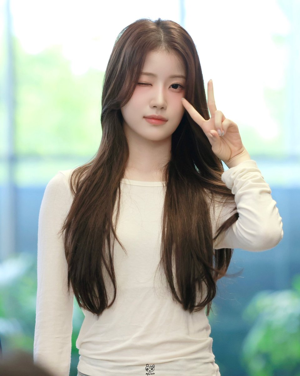 sunwoo071126's tweet photo. 26.07.09 음악중심 미니팬미팅

#유스피어 #USPEER #서유 #SEOYU
@USPEER_official https://t.co/T6v0AwPA1h