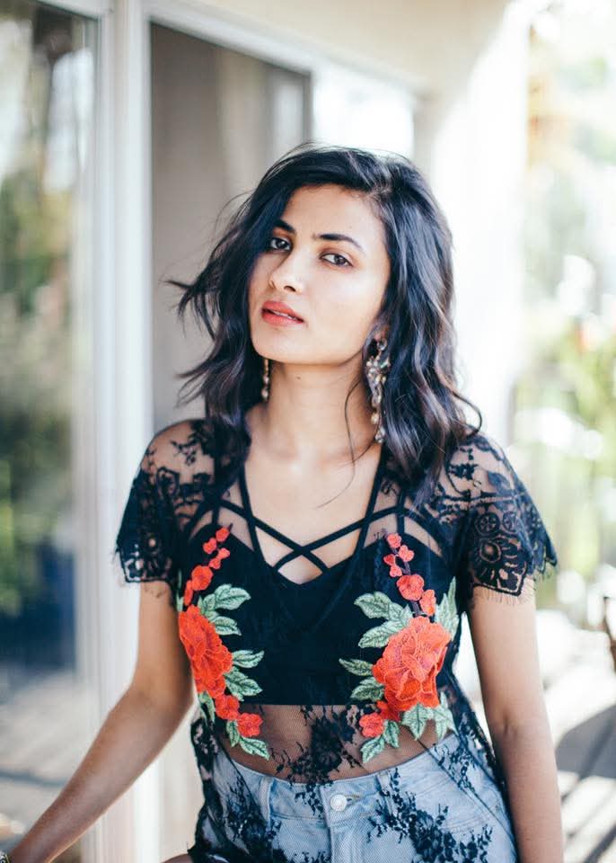 ThisaraNeo's tweet photo. #VidyaVox https://t.co/lsAOKjLLps