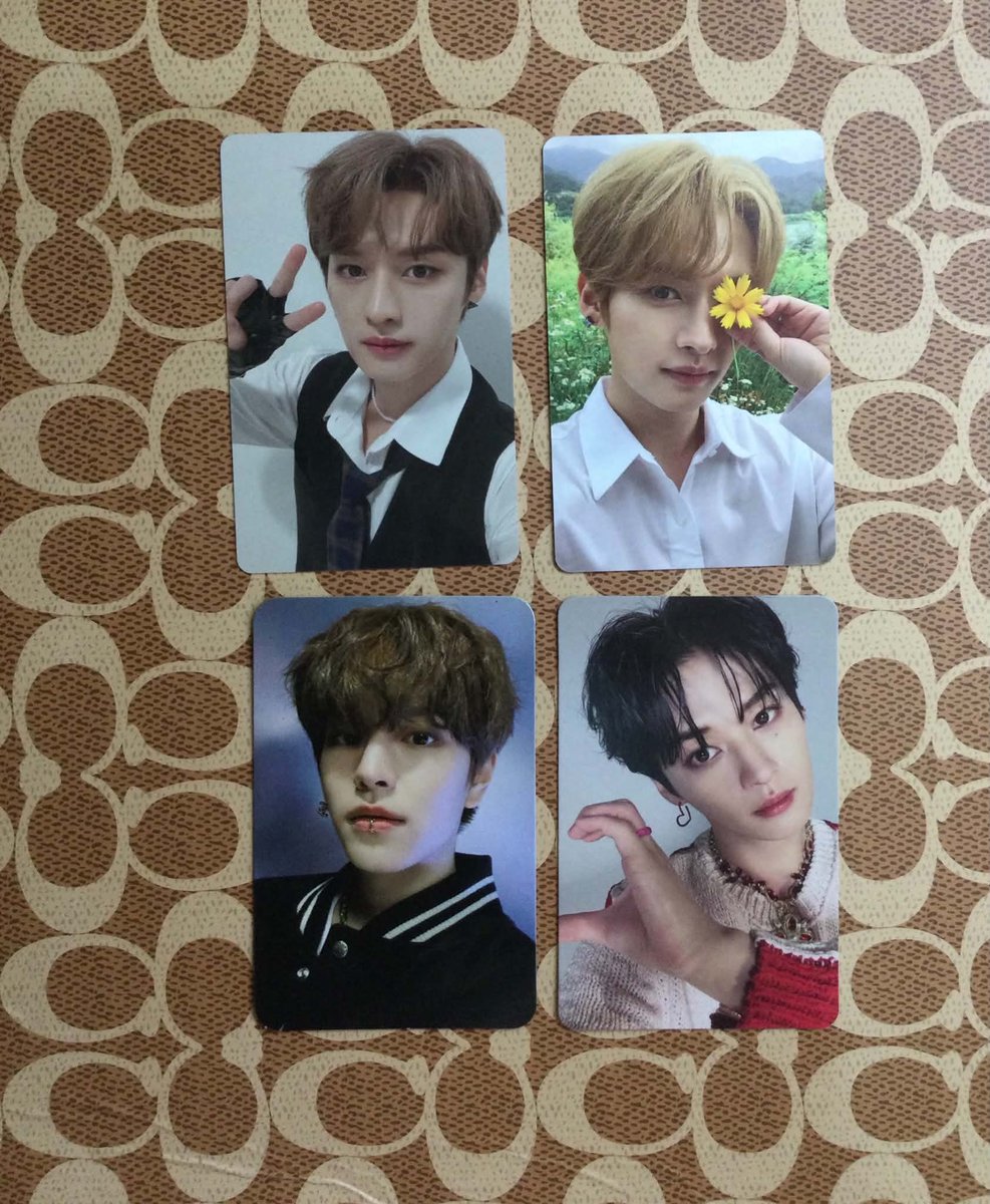 chaebombscart_'s tweet photo. wts lfb ph stray kids skz lee minho lino lee know seungmin pc photocard

• lee know photocard set - 200
• no flaws, will be shipped in a card sleeve and toploader
• payo / 3 days reservation
• mop: gcash or maya only https://t.co/FAxgDea5JB