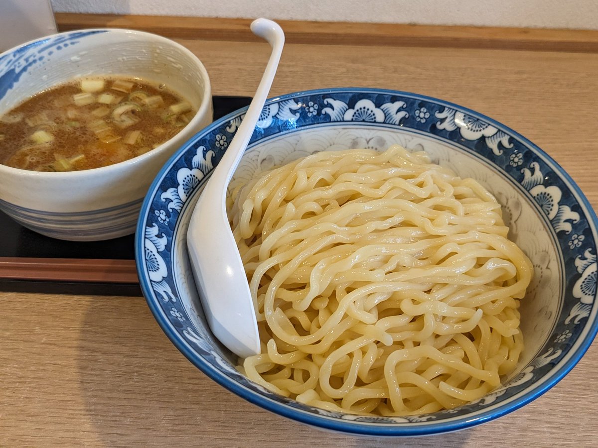 cant505's tweet photo. 麺屋 たち花＠上田市でつけ麺 並。
スープ割りとレンチンは個人的に必須。 https://t.co/kHMM24ptsp