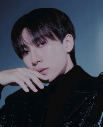 BTOBSupports's tweet photo. [INFO] #BTOB  #SEOEUNKWANG will be the guest for <Knowing Bros> 

JTBC's <Knowing Bros> is bringing together K-pop group leaders from different generations for a special episode.

Episode 537 of Knowing Bros, scheduled to air at the end of July, will feature TVXQ's U-Know Yunho representing the second generation of K-pop, BTOB's Seo Eunkwang and OH MY GIRL's Hyojung representing the third generation, and BOYNEXTDOOR's Myung Jaehyun representing the fifth generation.

Having each led their respective groups, the four idols will share a wide range of stories, from behind during promotions and memorable episodes with their members to the responsibilities and know-how of being a leader. They will also candidly open up about the challenges and struggles they have never publicly discussed before.

Viewers can look forward to the entertaining chemistry and heartfelt conversations between these representative K-pop leaders in Episode 537 of JTBC's <Knowing Bros>, airing later this July.

https://t.co/lqSZQypjI2

#비투비 #서은광 
@OFFICIALBTOB @BTOBCOMPANY @BTOB_SEKwang