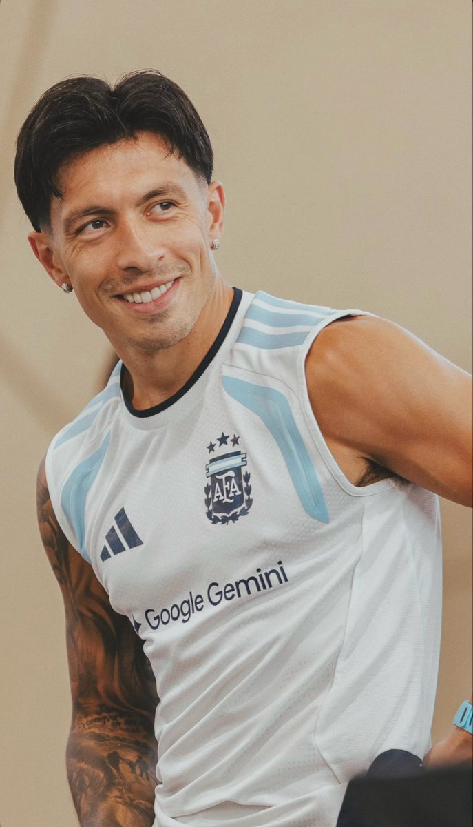 m 🇦🇷 tweet media