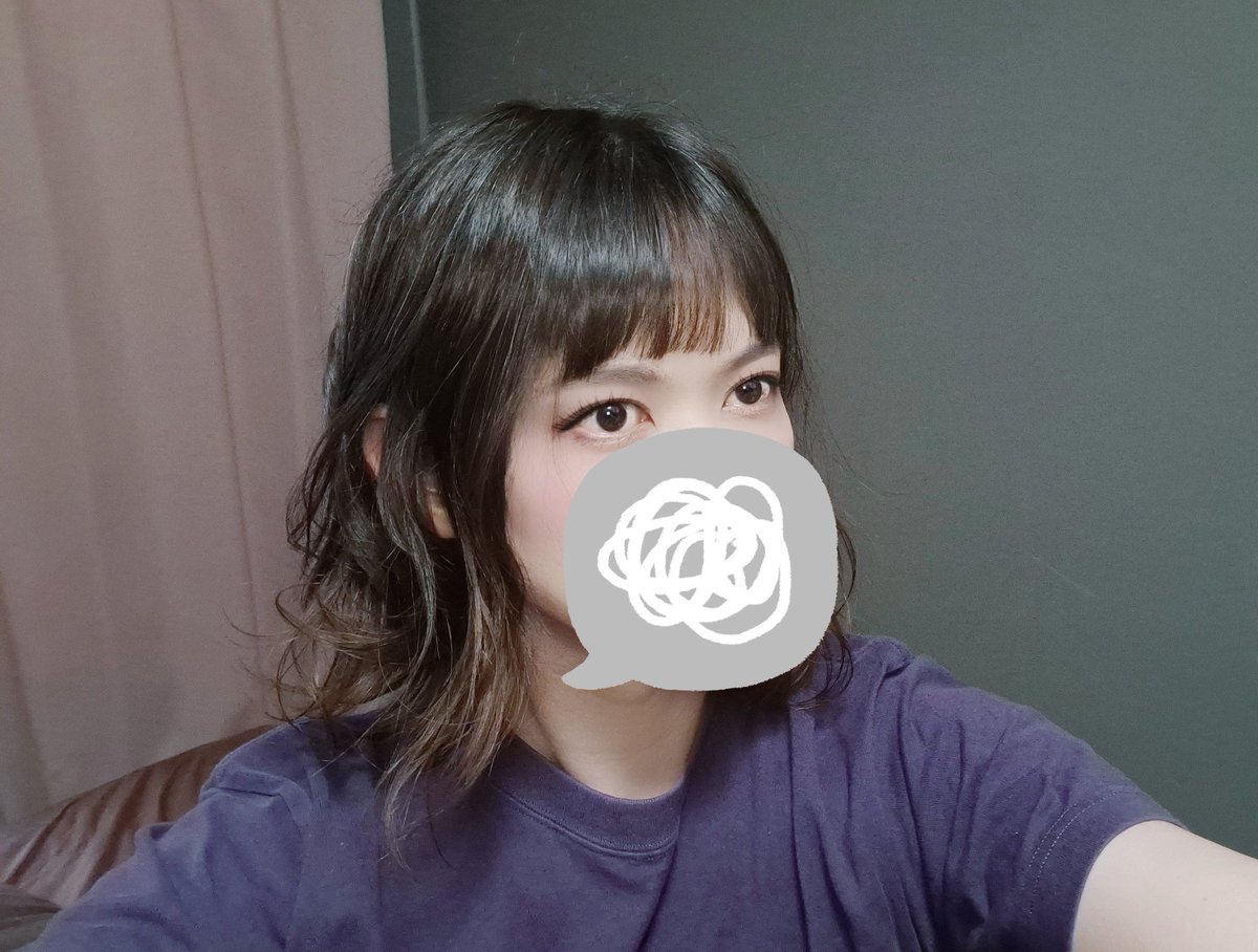 chillchiduru's tweet photo. あはっあはっ…
前髪が目にかかって邪魔なので
カットしに行ったら私が変な思い切りしたせいでめちゃ短くなっちゃった
たはは…なっちゃったからにはもう…ネ… https://t.co/huHJbqcZmI