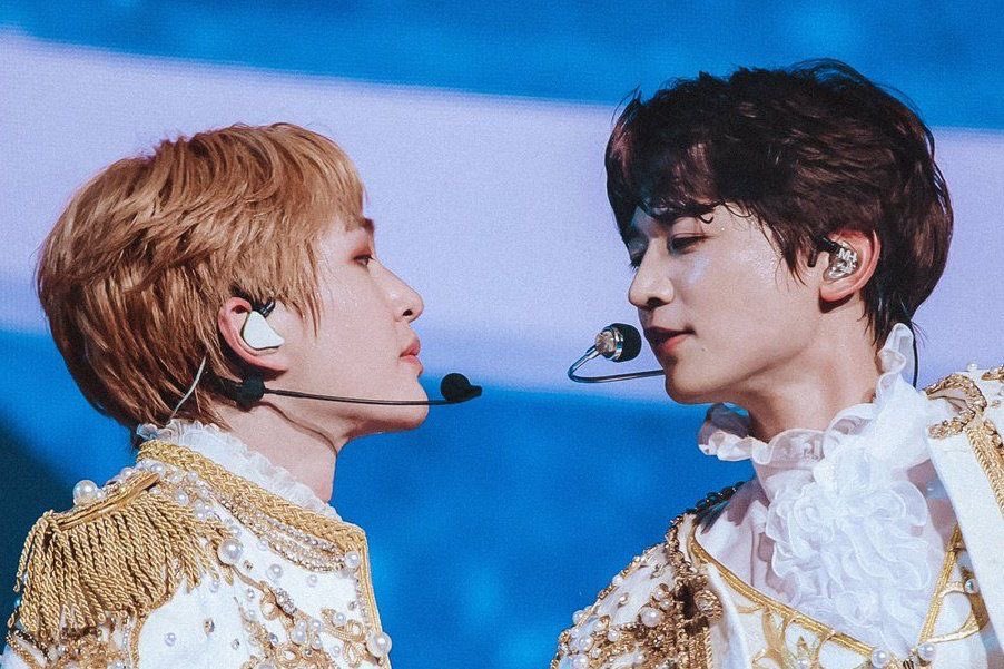shatingstarss's tweet photo. onho if you please https://t.co/F3VHCCIdY4