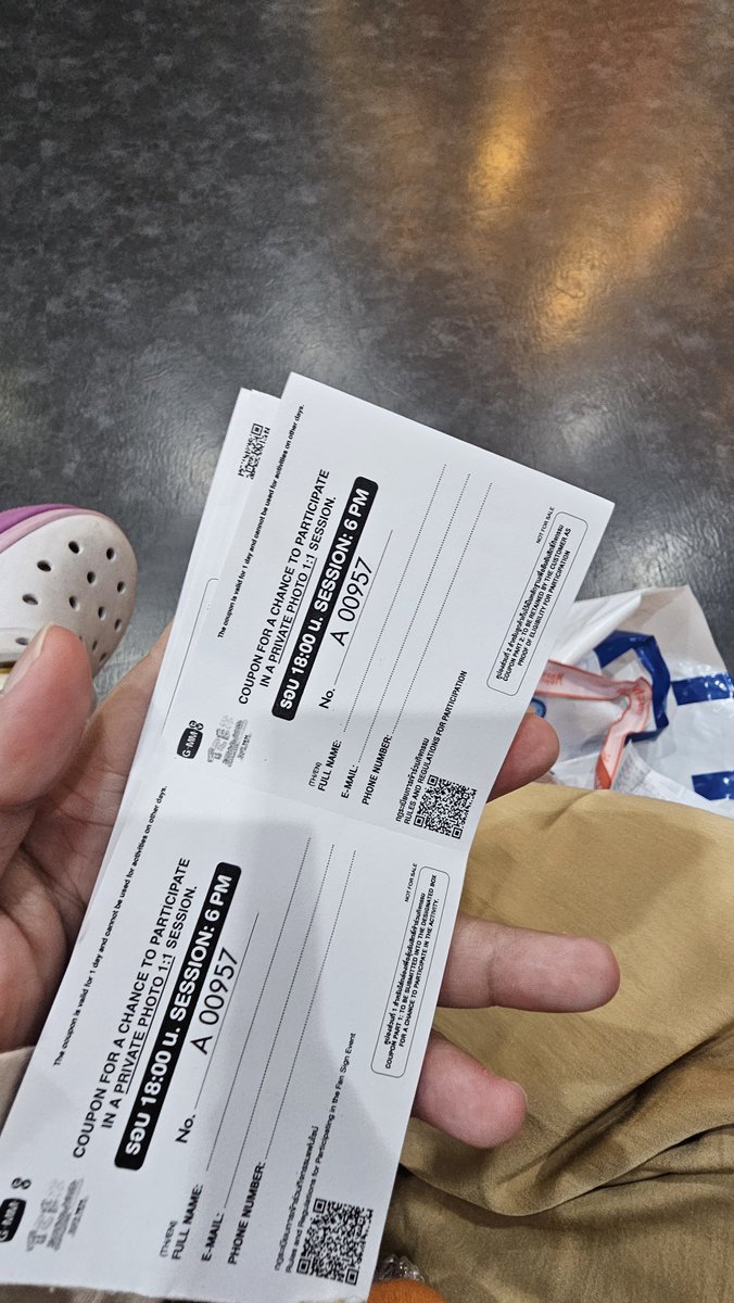 biiizet's tweet photo. WTS 1:1 MASCOT COUPON 

คูปองหลาน 30  ใบ ใบละ 100 ค่ะ 
TAKE ALL 2500B

นัดรับตอนนี้ 
#SiamParagonxTCEX2026xGMMTV
#ตลาดนัดgmmtv 
#TCEX2026xGMMTV https://t.co/WtdeCg3KKU