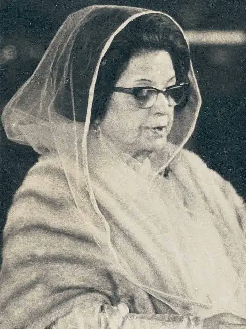 rubabbx's tweet photo. She was not born Muslim.

She was not born Pakistani.

She chose both. And gave everything to both.

Begum Ra'ana Liaquat Ali Khan. Born Irene Ruth Margaret Pant. 1905. Almora, India. Raised in a Christian Brahmin family. Educated at the University of Lucknow. Double MSc in Economics. Professor of Economics in Delhi.

In 1932 she converted to Islam and married Liaquat Ali Khan. Her family was uncomfortable. She was resolute.

She became Economic Adviser to Jinnah's Pakistan Movement Committee. Mobilised her own students to boycott the Simon Commission. Travelled to London in 1937 to bring Jinnah back to India. Historians say that mission changed the course of the movement.

1942. Jinnah told her to train Pakistan's women.

She organised the first Muslim women's volunteer medical corps in Delhi.

1947. Pakistan was born. Ra'ana drove trucks to refugee camps and distributed food with her own hands. Florence Nightingale of the camps. Founder of the Women's National Guard. Brigadier. Founder of the Women's Naval Reserve. Founder of All Pakistan Women's Association.

1951. Her husband was shot dead on a public stage in Rawalpindi.

She never stopped.

First Muslim woman delegate to the United Nations 1952. First Pakistani female ambassador 1954. First female Governor of a Pakistani province 1973. Fought Zia's discriminatory laws against women in her seventies.

UN Human Rights Award 1978.

Died 1990. Beside her husband. Near the Quaid.

She chose Pakistan before Pakistan existed.

Pakistan chose to call her its mother.

Mader-e-Pakistan.

Begum Ra'ana Liaquat Ali Khan.

Pakistan Zindabad. 🇵🇰