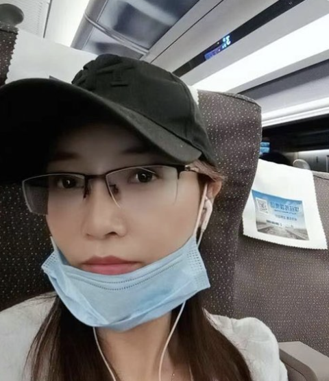 BruceTennyson7's tweet photo. 天津市高性价比口活好反差美女:小新  
费用:400一次,1200夜  
大概地址:南开区西南角  
是否上门:否  
友情价分享,需要请私聊。 https://t.co/bDKQeeB6aN