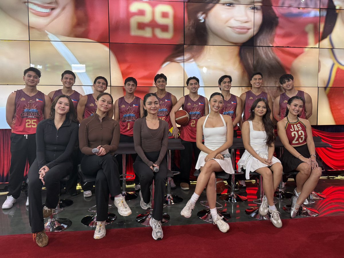 kowalerts's tweet photo. BEAUTIFUL LADIES 😍

Ang ating Star Magic Team for Volleyball Match!! ❤️💚💙

#AllStarGames2026 #TatakStarMagic https://t.co/uAqAgqcOnh
