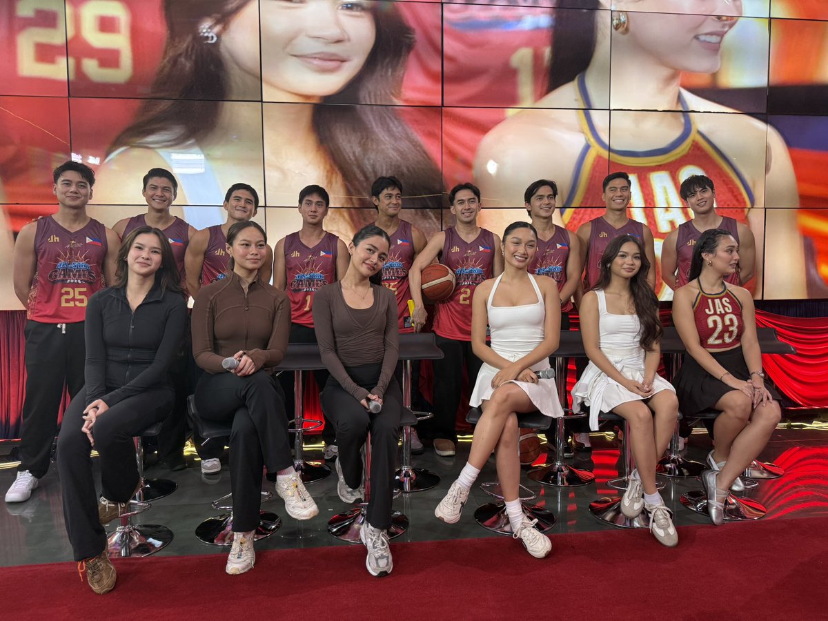 kowalerts's tweet photo. BEAUTIFUL LADIES 😍

Ang ating Star Magic Team for Volleyball Match!! ❤️💚💙

#AllStarGames2026 #TatakStarMagic https://t.co/uAqAgqcOnh