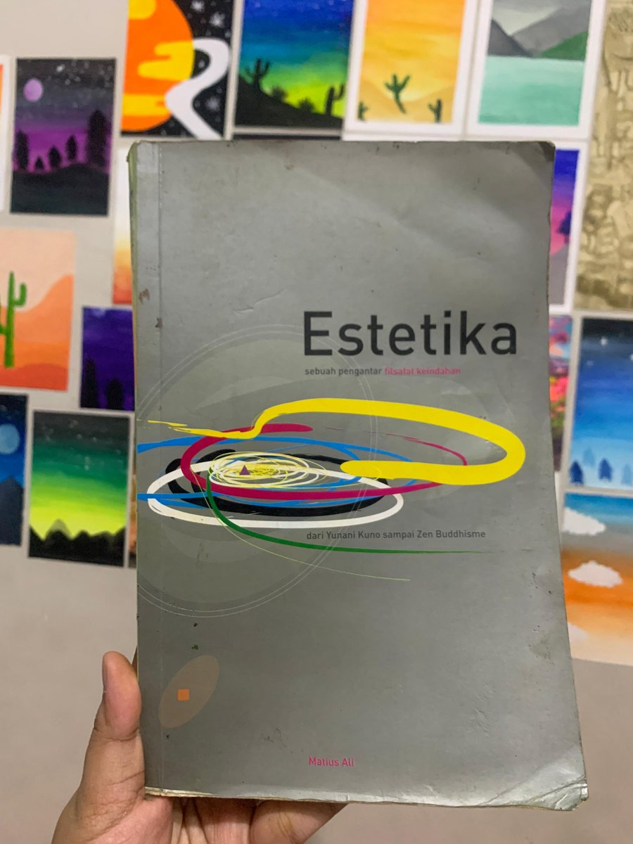 adventurousannn's tweet photo. Aku juga mau preloved beberapa buku ku yaa✨ https://t.co/nV1FKxT1yo