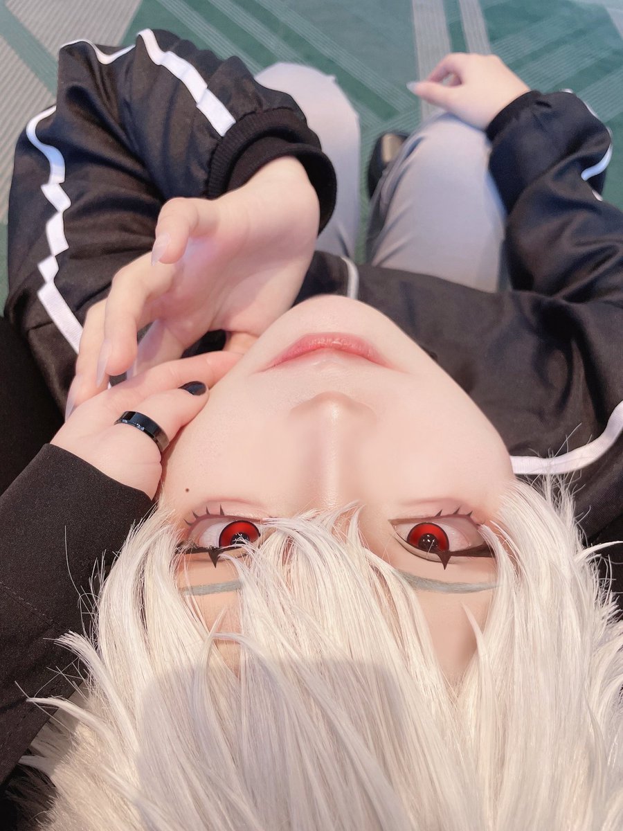 hi_rpq's tweet photo. cos.🌈🕒┊︎🎲 https://t.co/cmJ5jMbhdG