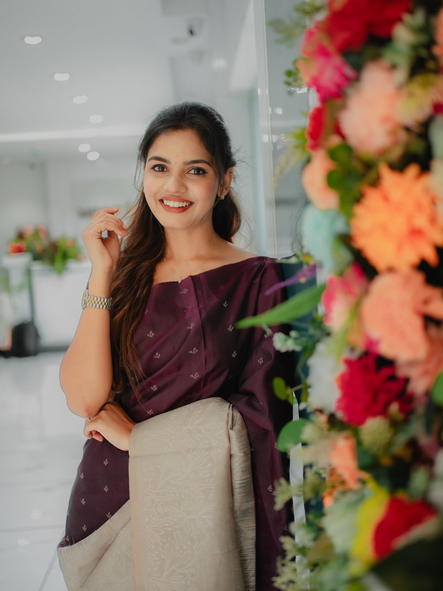 actresswoods's tweet photo. Pranika Dhakshu 💜✨️

#Pranika #PranikaDhakshu https://t.co/ANgKmKkzSm