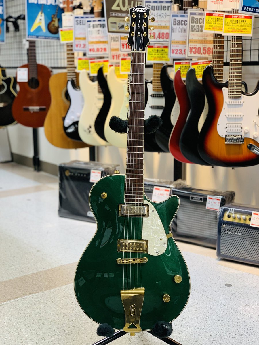 wattmann_fjs's tweet photo. 【🎸買取情報🎸】
ワットマン藤沢石川店です！

Electromatic by GRETSCHのギターを買取りました〜！

こちらは"G5235G Pro Jet"というモデルで日本国内限定販売のキャデラックグリーン仕様となっております！（とても渋くてイけてます🌟）

後日ネットにも掲載予定です！
買取もお待ちしております！ https://t.co/21kiCm5a0E