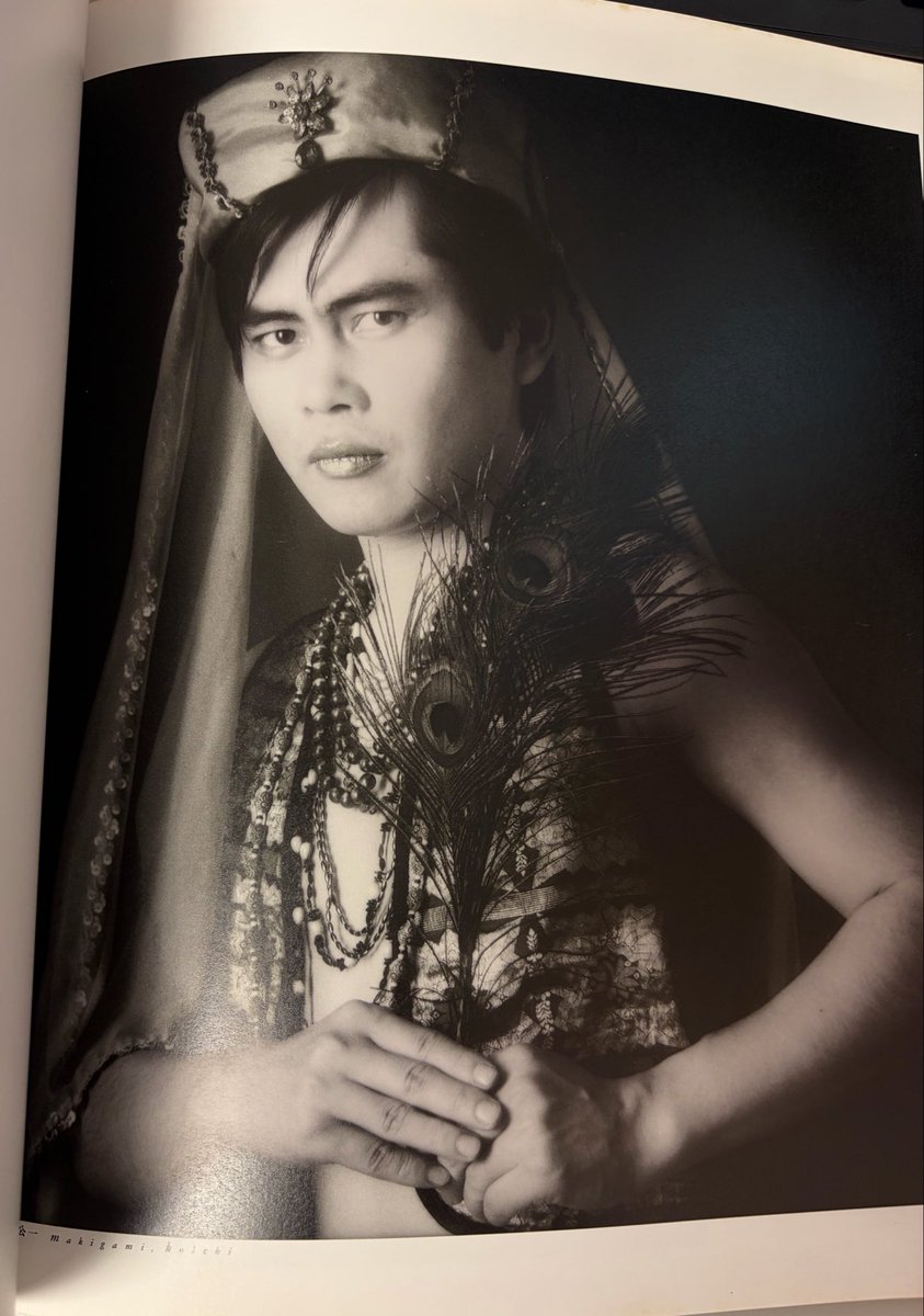 Susan_L_K 昔買った「アジアの夢」というか写真集で色んなアーティスト