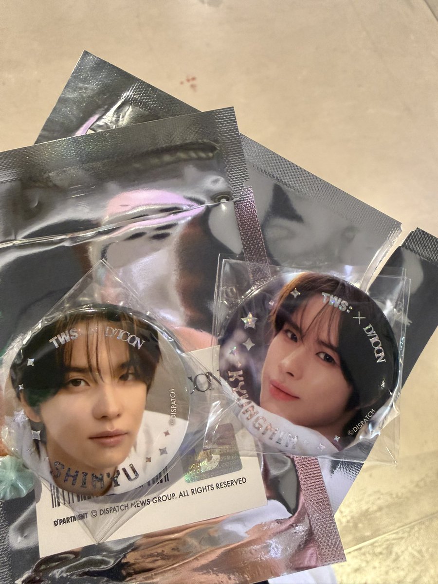 _____174sd's tweet photo. TWS D’/ICON DICON POPUP 
交換求めております！

【譲】シニュ　ヨンジェ　

【求】ジフン

郵送、もしくは8/3ショケ.8/7めざまし
での手渡し
お気軽にご連絡ください！！

#tws交換 https://t.co/rzB76eMi3m
