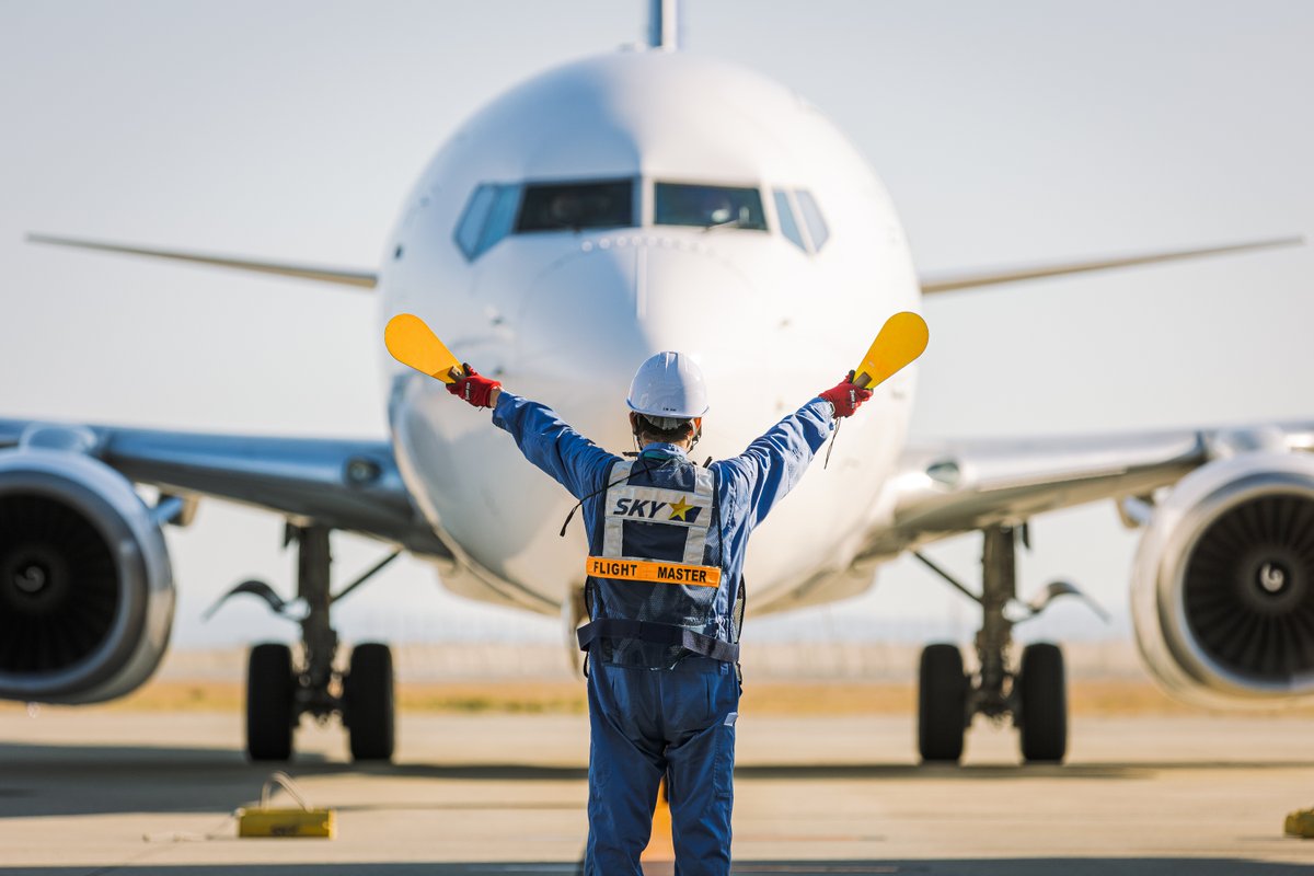 tocho_tenbou's tweet photo. \航空業界に興味のある方必見/
観光の仕事を見学できるプログラムの参加者を募集中!
今回は、特別な旅と安全・安心の空をつなぐ「スカイマーク」を見学します✈️
現場の雰囲気をリアルに感じてみませんか?
【詳細・お申込みはこちら👇】
https://t.co/KCoFDMdRuR
#観光産業の未来 #touchthefuture https://t.co/N2HWlSmkAj