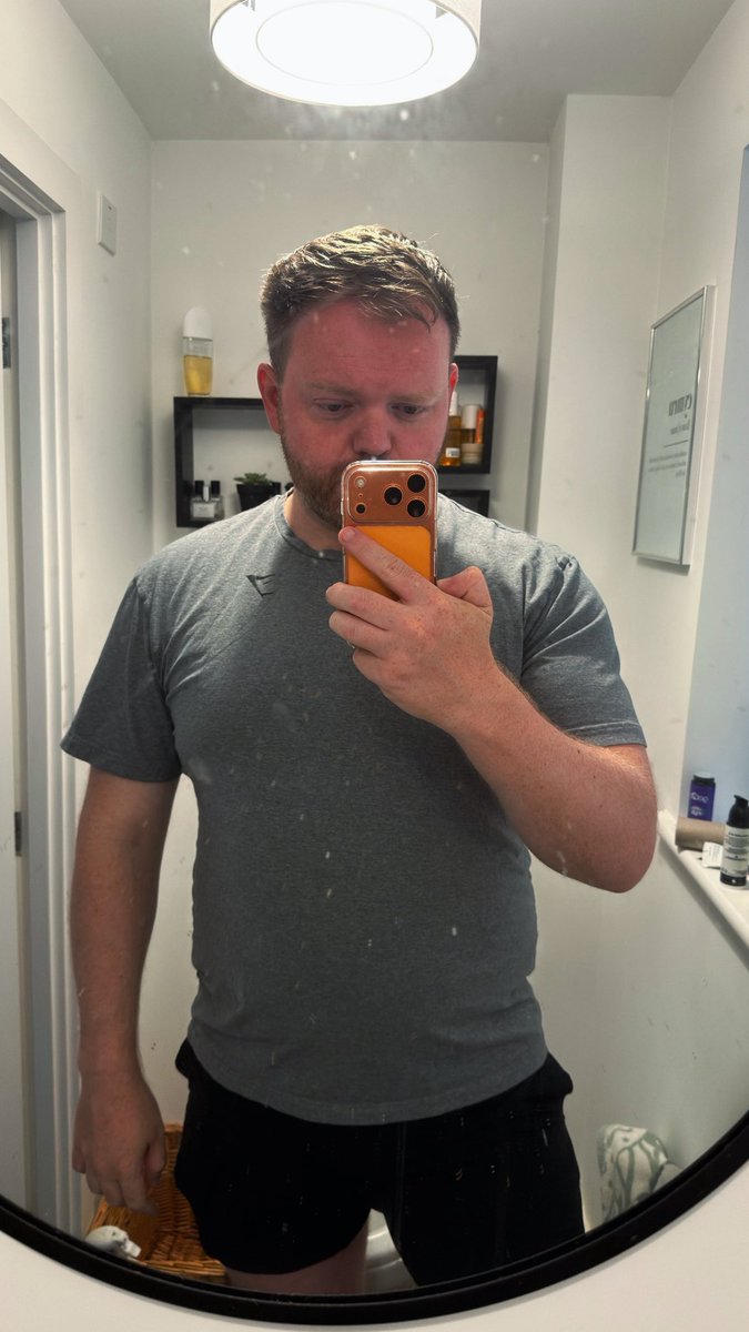 JamieCGames's tweet photo. GM 👋 ready for that 6am gym and sauna session 💪🔥 https://t.co/P2sNt2jimK