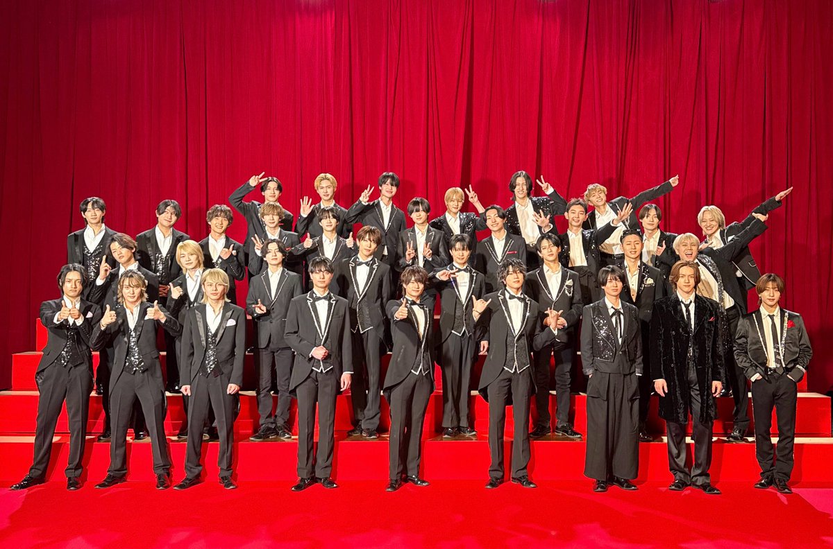 jr_official_X's tweet photo. 【 📀Blu-ray/DVD発売決定✨ 】

『 #ジュニア STAR to FESTIVAL 2026 』
Blu-ray/DVDが10月9日(金)発売決定🎪🪩🌟

🗓️ 予約受付 🗓️
8月13日(木)23:59まで

今回のみの受注生産限定です📝

🔽詳細はこちらをCHECK☝🏻
https://t.co/yS7ZMl1gRT https://t.co/aYpfmTvUoN