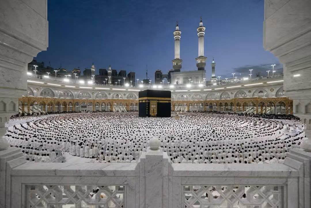 AshfaqueAhmedR2's tweet photo. 💖اَللّٰھُمَّ صَلِّ عَلٰی مُحَمَّدٍ وَعَلٰی آلِ مُحَمَّدٍ کَماصَلَّيتَ عَلٰی اِبْراھِيمَ وَعَلٰی آلِ اِبْراھِيمَ اِنَّكَ حَمِيدُ مَّجِيدُُ
اَللَّھُمَّ بَارِك عَلٰی مُحَمَّدٍوَّعَلٰی آلِ مُحَمَّدٍ کَمَا بَارکتَ عَلٰی اِبراھِيمَ وَعَلٰی آلِ اِبراھيمَ اِنَّك حَمِيدُ مَّجِيد 💖 https://t.co/CEdFDRnESG
